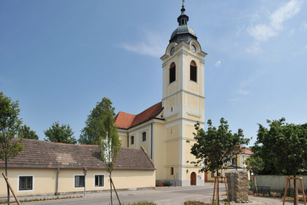 biedermannsdorf-kirche